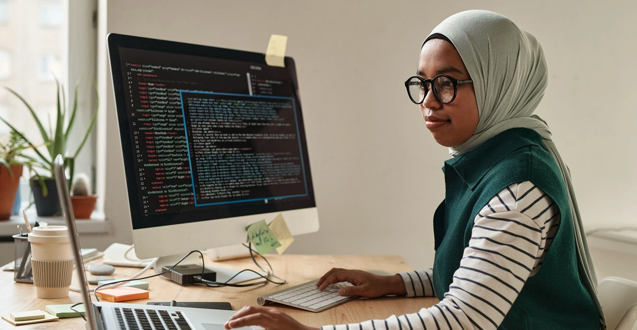software-developer-writing-code